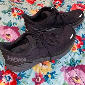Men’s hoka shoes